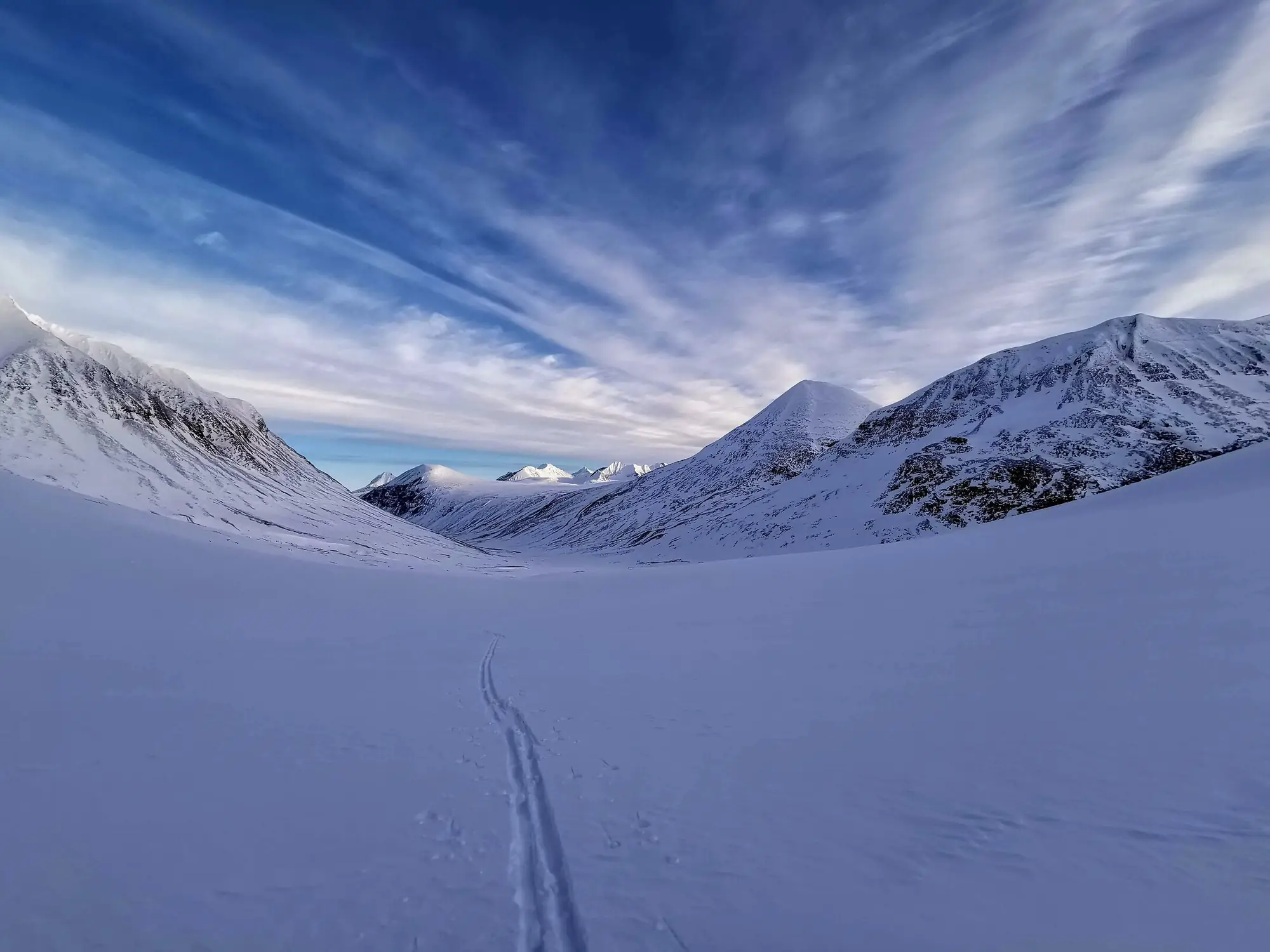 A ski track up a valley in Sarek